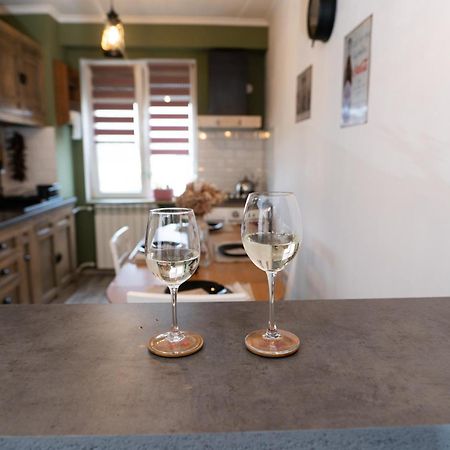 Relax Apartment Oradea Exteriör bild